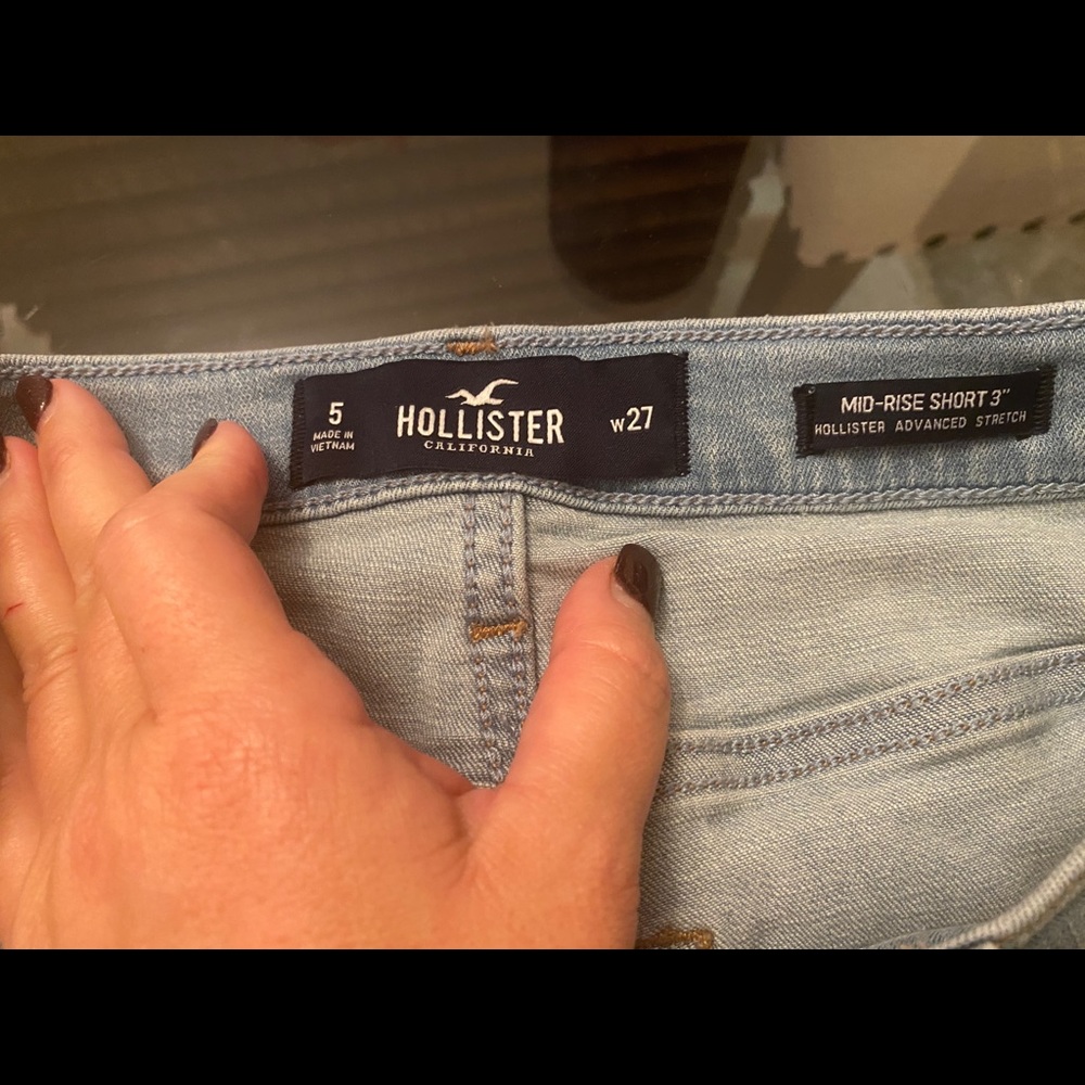 Never worn Hollister shorts
